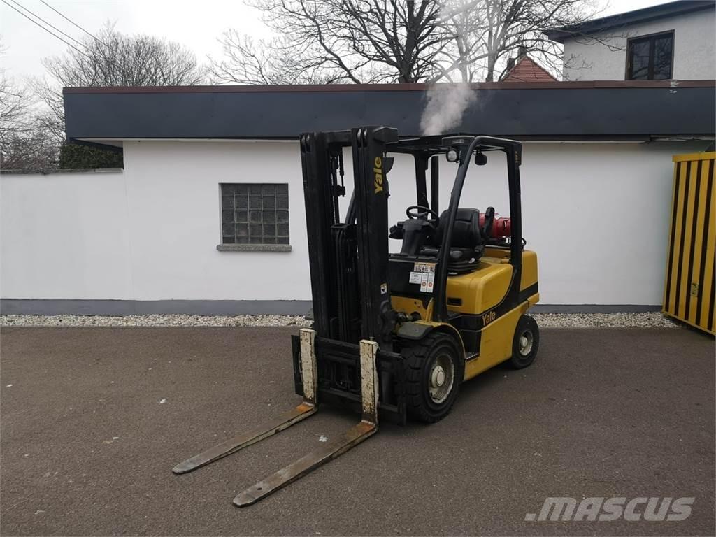 Yale GLP30VX Газові навантажувачі