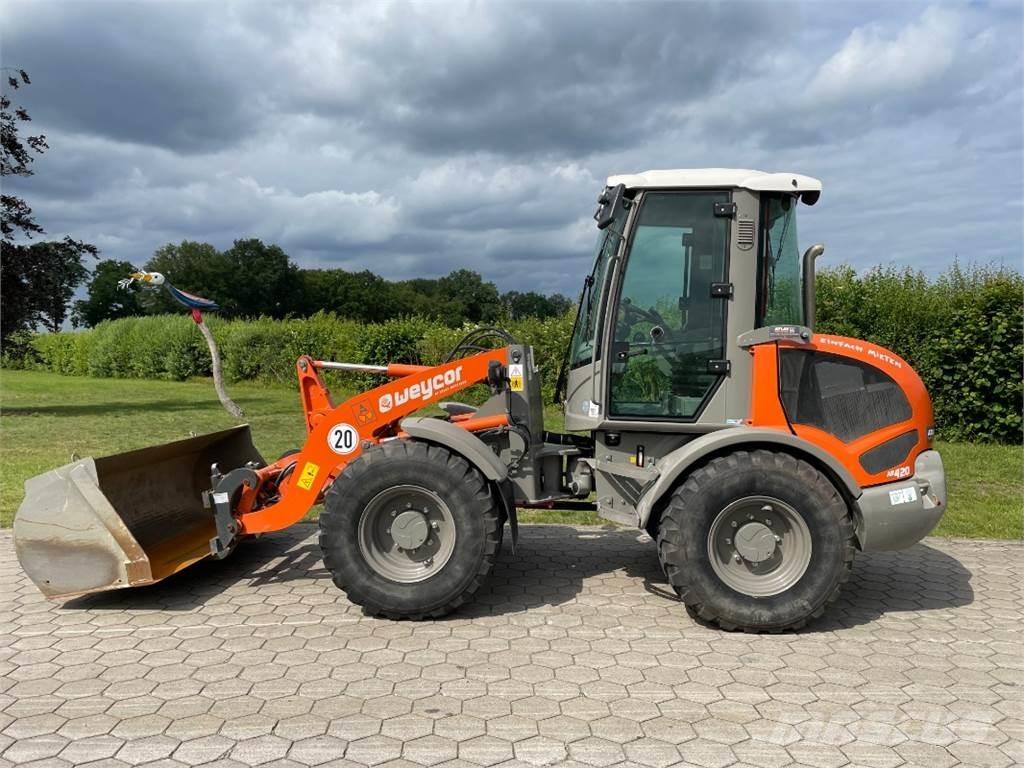 Atlas AR420 Фронтальні навантажувачі