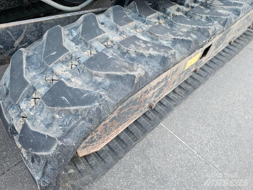 Airman AX 26 U-6 Міні-екскаватори < 7т