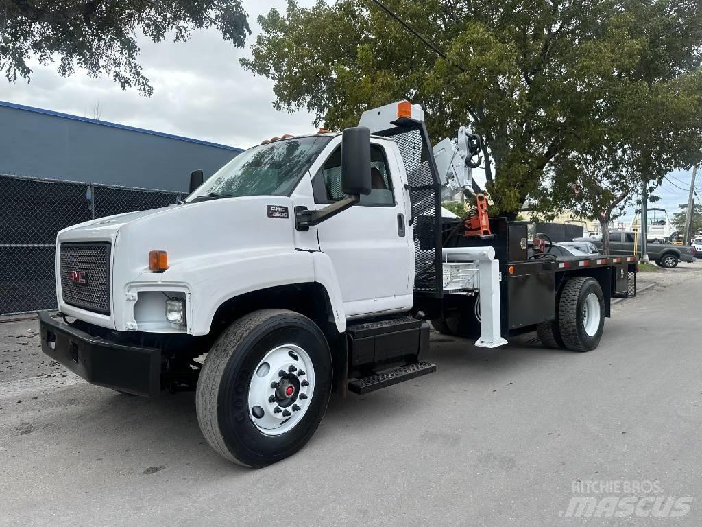 GMC C8500 Вантажівки / спеціальні