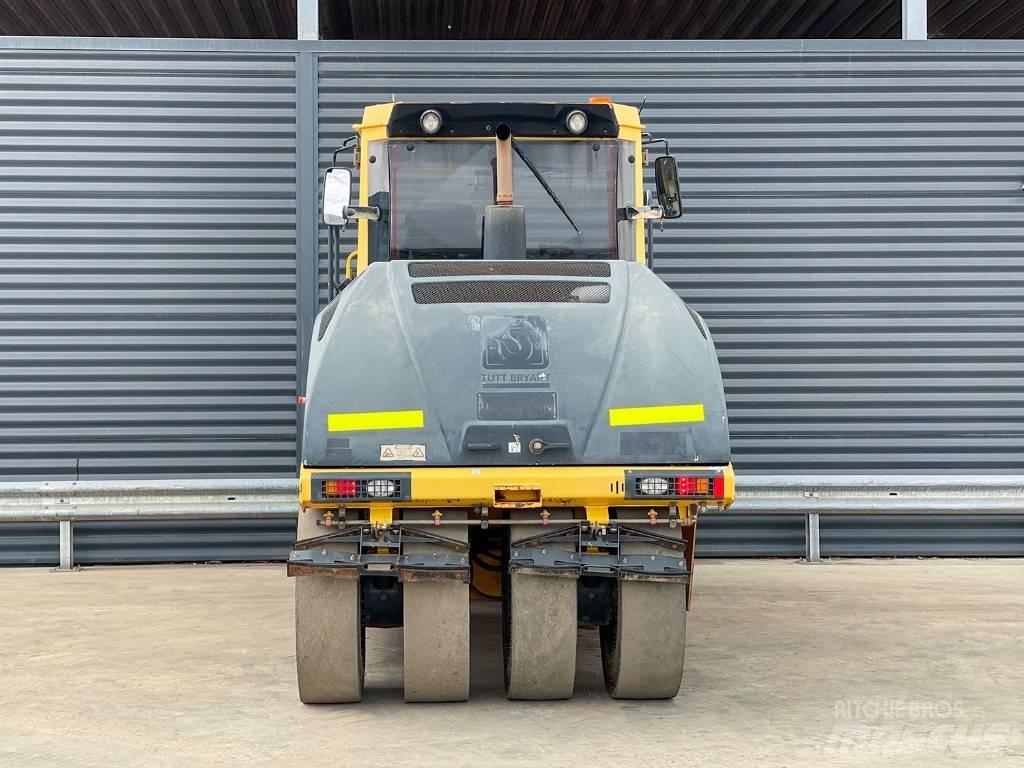 Bomag BW 25 RH Пневматичні катки
