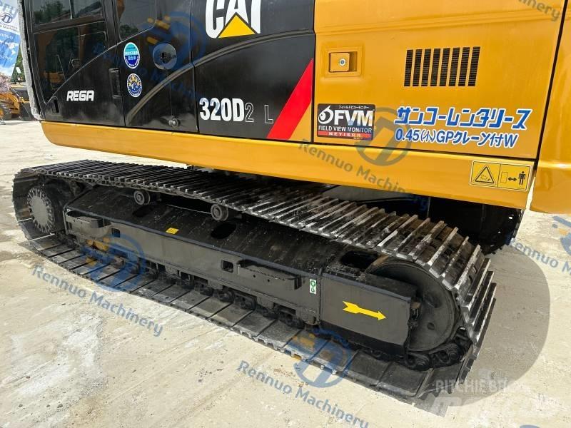 CAT CAT320D2L Гусеничні екскаватори