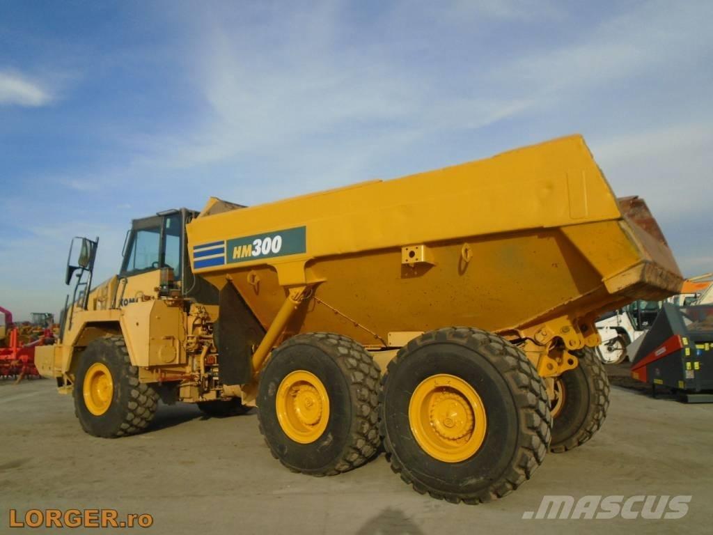 Komatsu HM300-2 Зчленовані самоскиди
