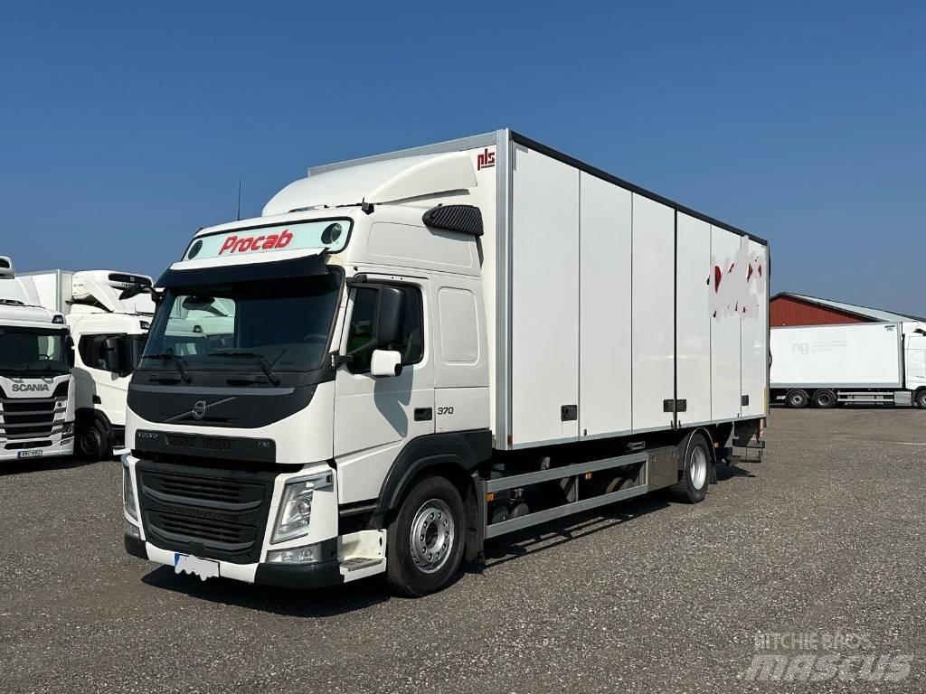 Volvo FM serie 3801 Фургони
