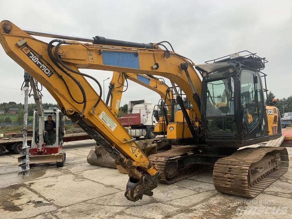 JCB JS130 Гусеничні екскаватори