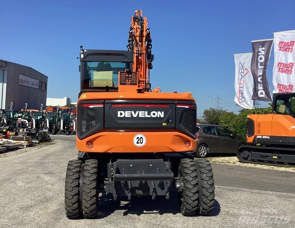 Develon DX100W-7 Колісні екскаватори