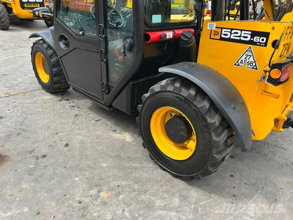 JCB 525-60 Телескопічні навантажувачі