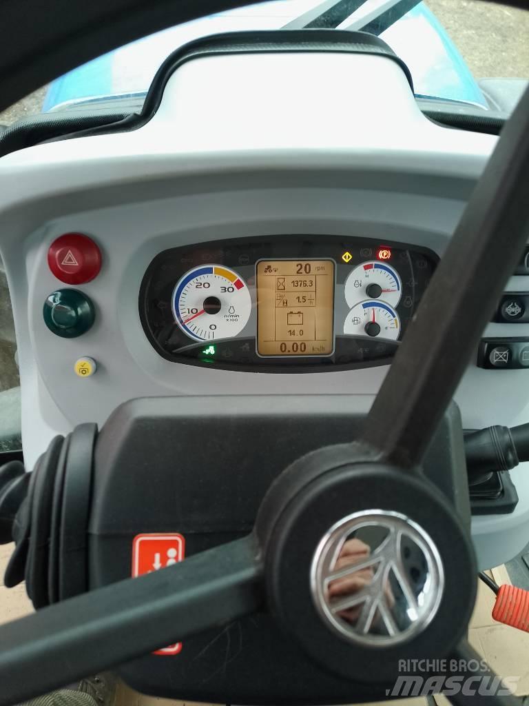 New Holland TD 5.115 Трактори