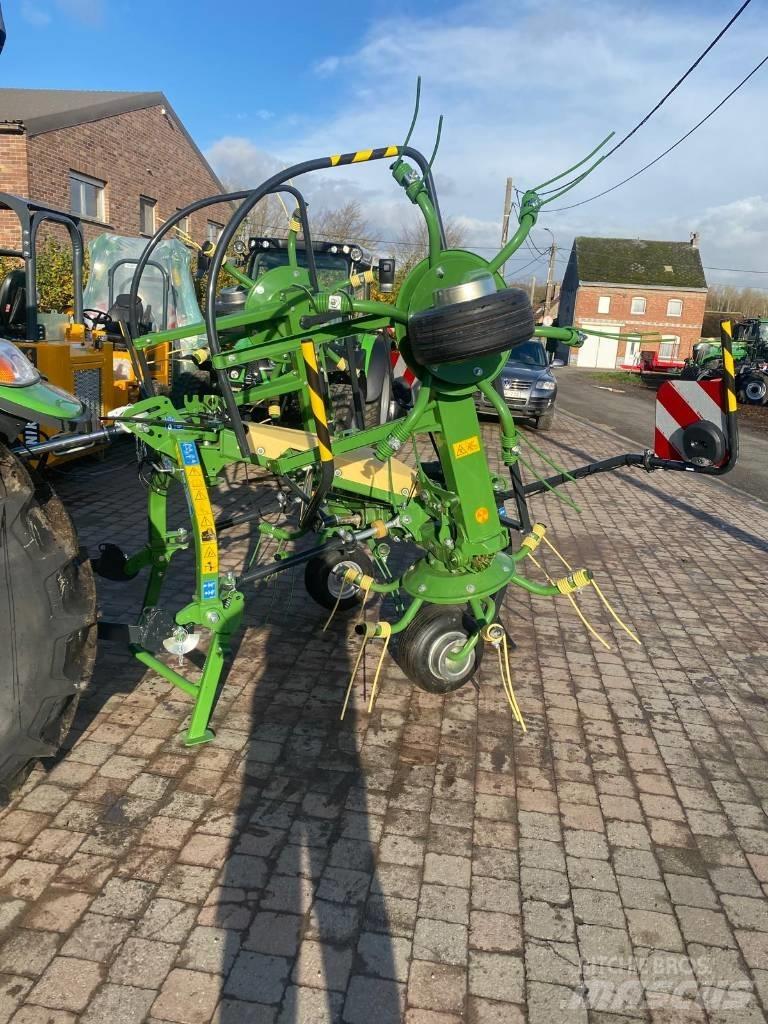 Krone Vendro 470 Граблі і сінозворушувачі