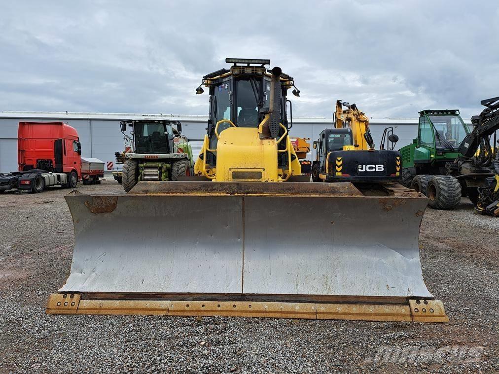 Komatsu D 61 PXi-24 Гусеничні бульдозери