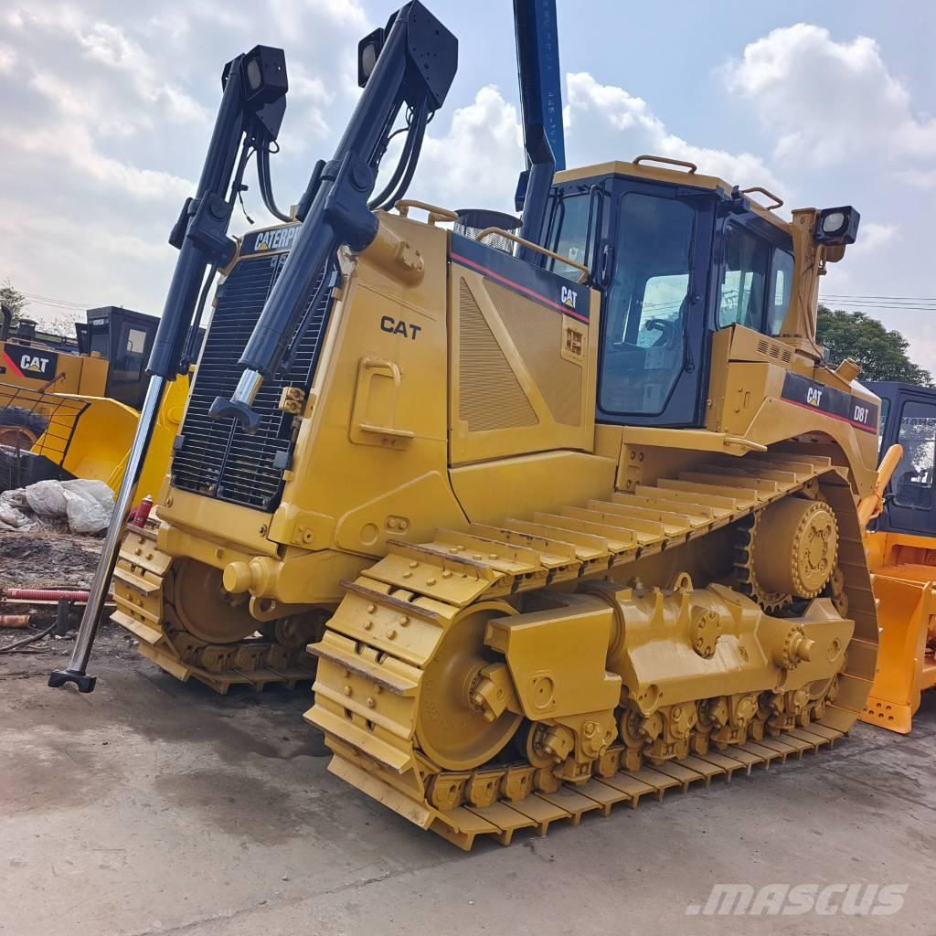 CAT D 8 T Гусеничні бульдозери