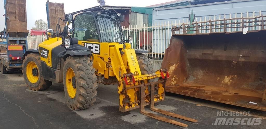 JCB 531-70 Телескопічні навантажувачі