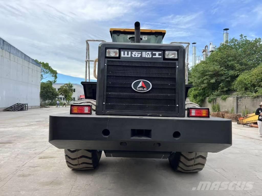 SDLG LG 956 L Фронтальні навантажувачі