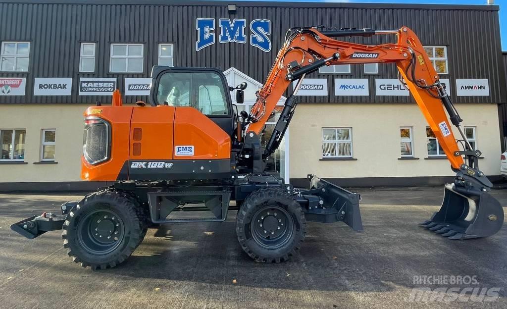 Doosan DX100W-7 Колісні екскаватори