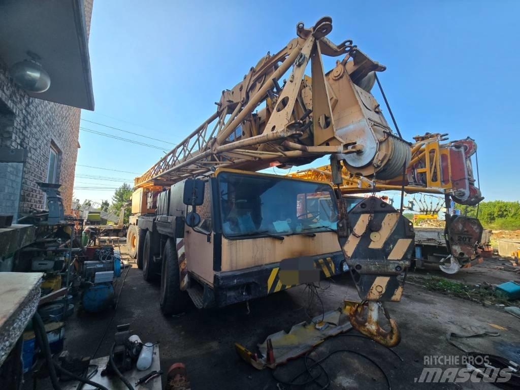 Liebherr LTM 1100-1 автокрани