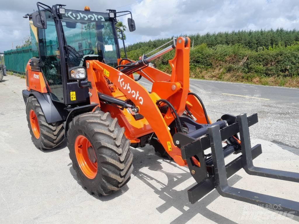 Kubota R 090 Телескопічні навантажувачі