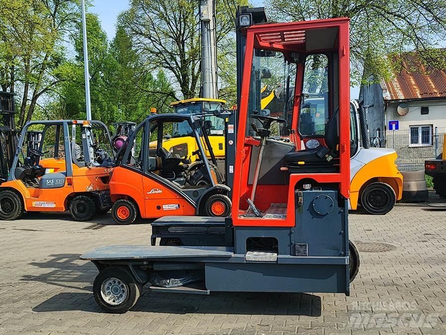 Combilift C4000 Чотириходові річ-траки