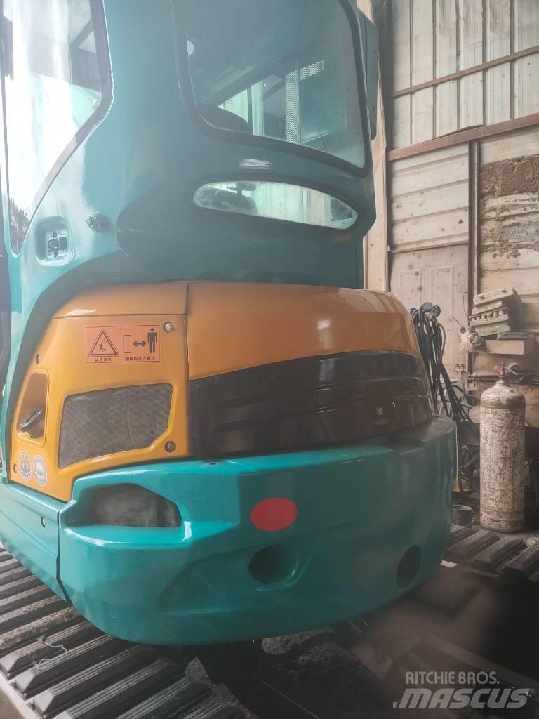 Kubota U 35 Гусеничні екскаватори
