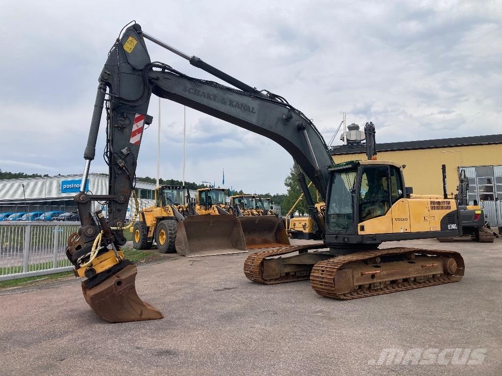 Volvo EC 240 C L Гусеничні екскаватори