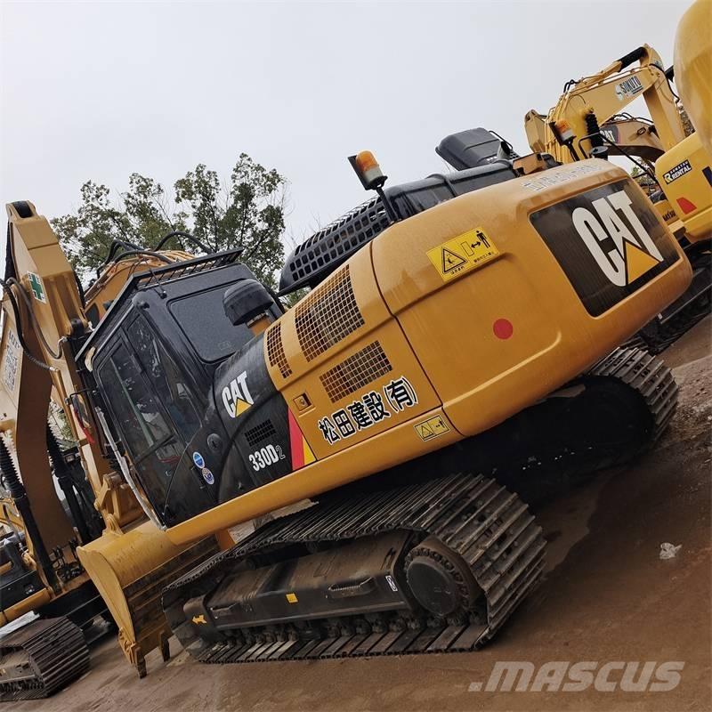 CAT 330 D Гусеничні екскаватори