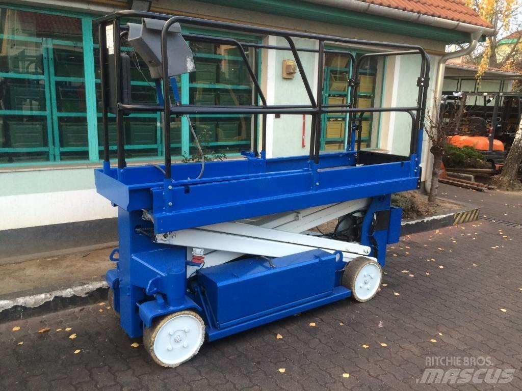 UpRight SL20    V-2747 Вертикальні щоглові підйомники
