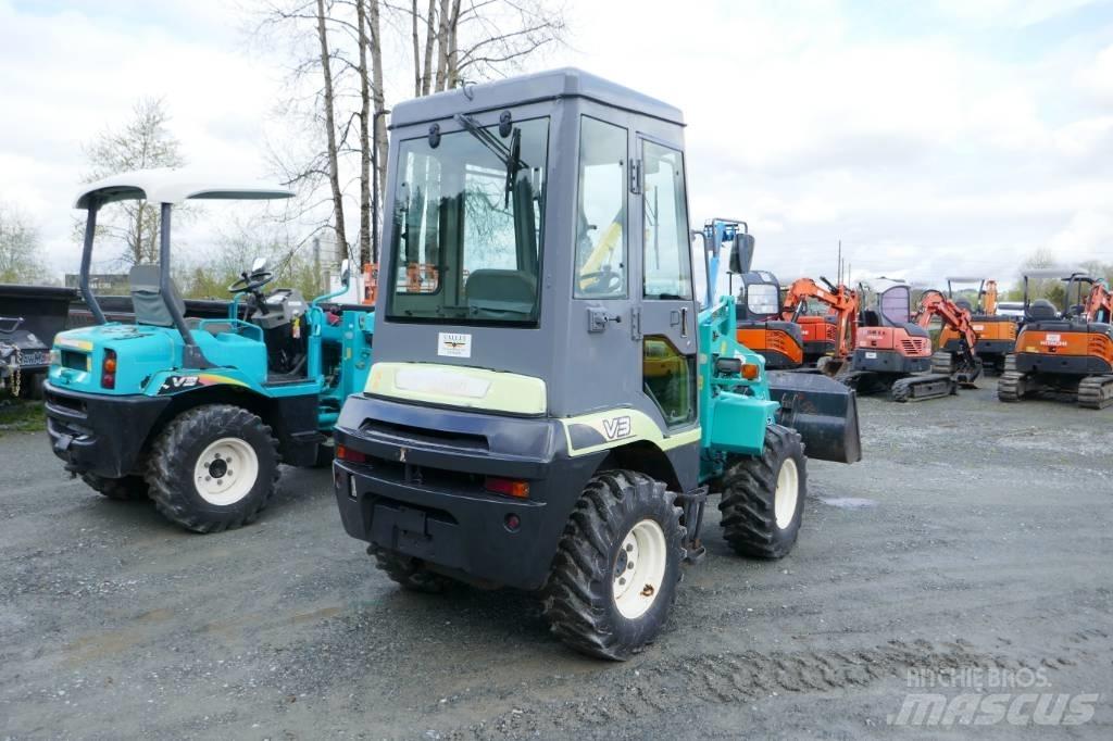 Yanmar V3-5B Фронтальні навантажувачі