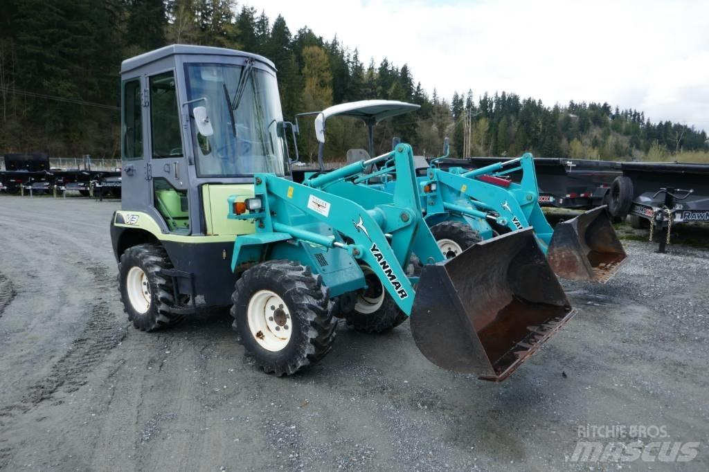 Yanmar V3-5B Фронтальні навантажувачі