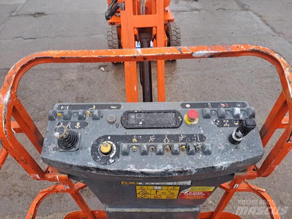 JLG E 300 AJP Колінчаті підйомники