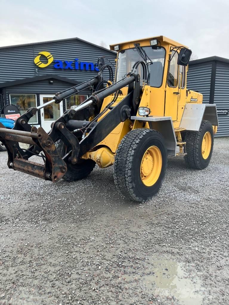 Volvo BM L 50 Фронтальні навантажувачі та екскаватори