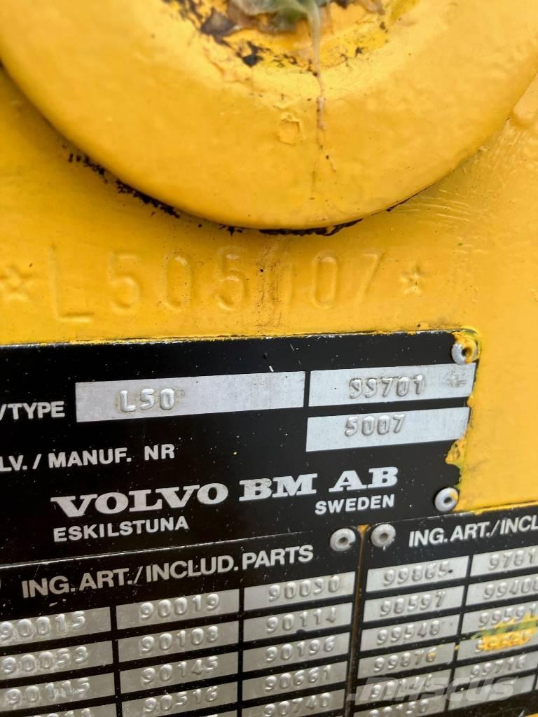 Volvo BM L 50 Фронтальні навантажувачі та екскаватори
