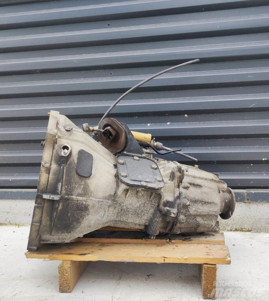 ZF 6S300 Коробки передач