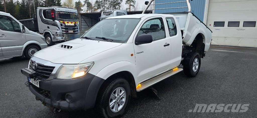 Toyota Hilux Пікапи / Бічне розвантаження