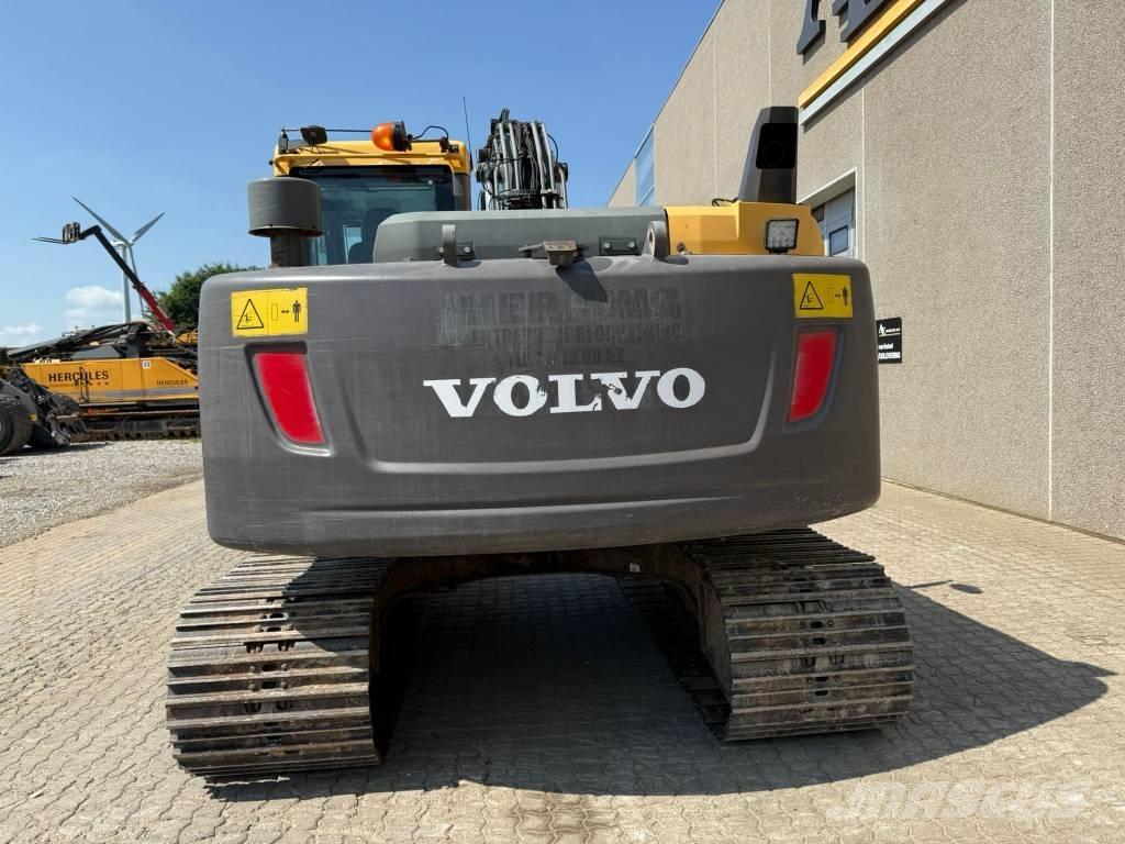 Volvo EC 140 DL Гусеничні екскаватори