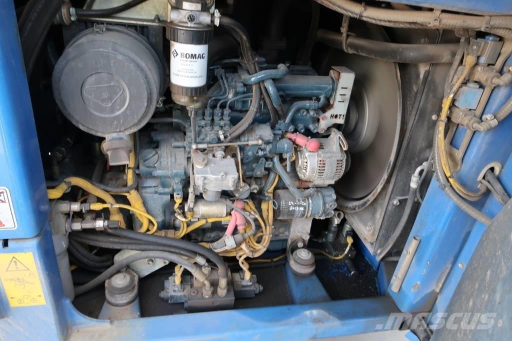 Bomag BW 154 AP-4 Котки тротуарні