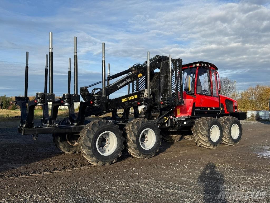 Komatsu 855 Форвардери