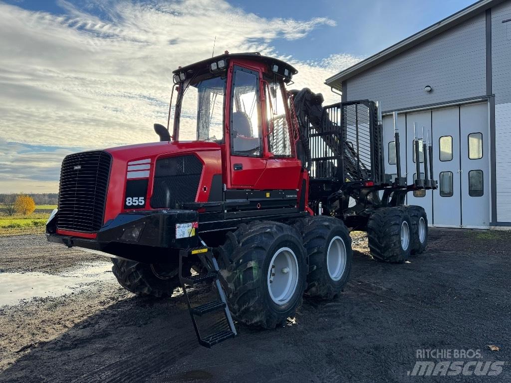 Komatsu 855 Форвардери