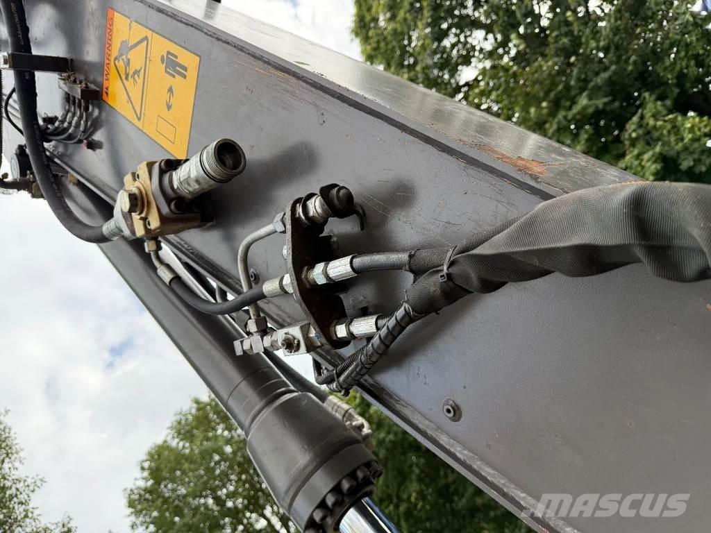 Volvo EW140D Колісні екскаватори