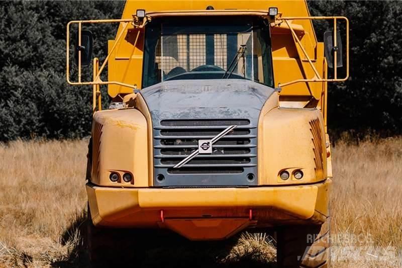 Volvo A30D Вантажівки / спеціальні