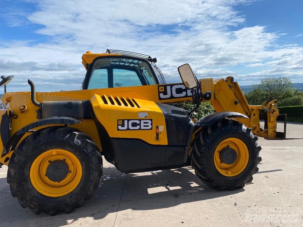 JCB 531-70 Телескопічні навантажувачі