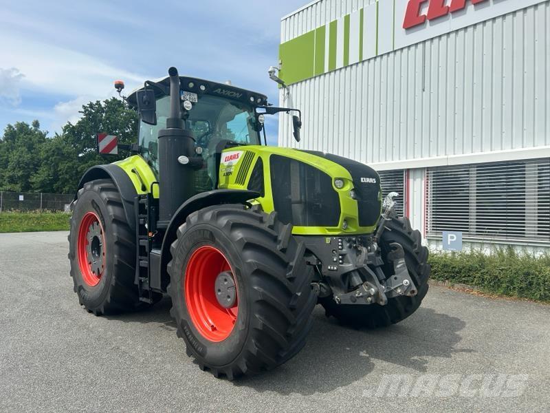 CLAAS Axion 960 Трактори