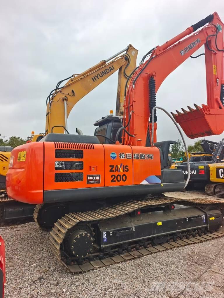 Hitachi ZAXIS 200-3 Гусеничні екскаватори