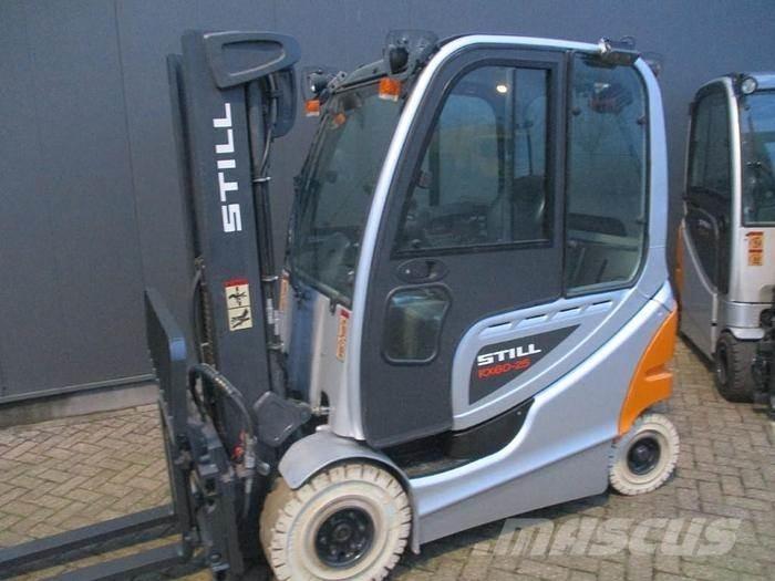 Still RX 60-25 Електронавантажувачі