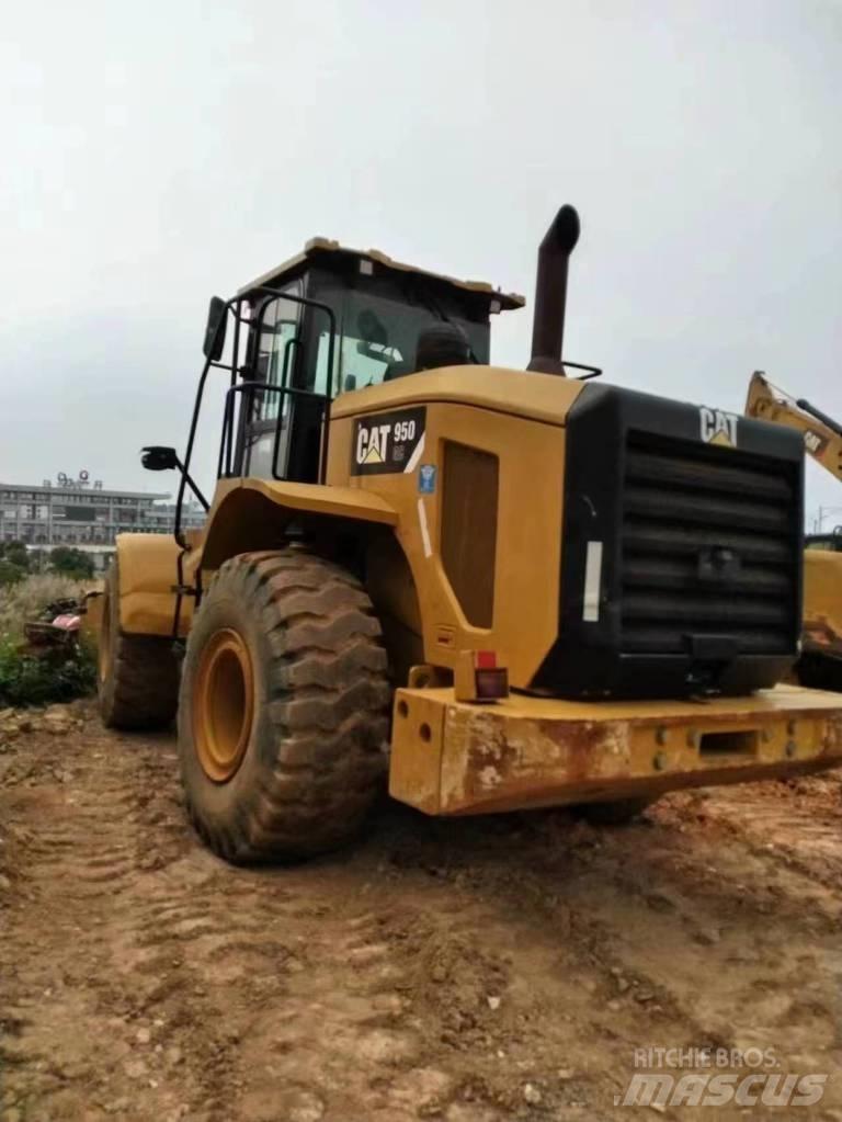 CAT 950GC Фронтальні навантажувачі