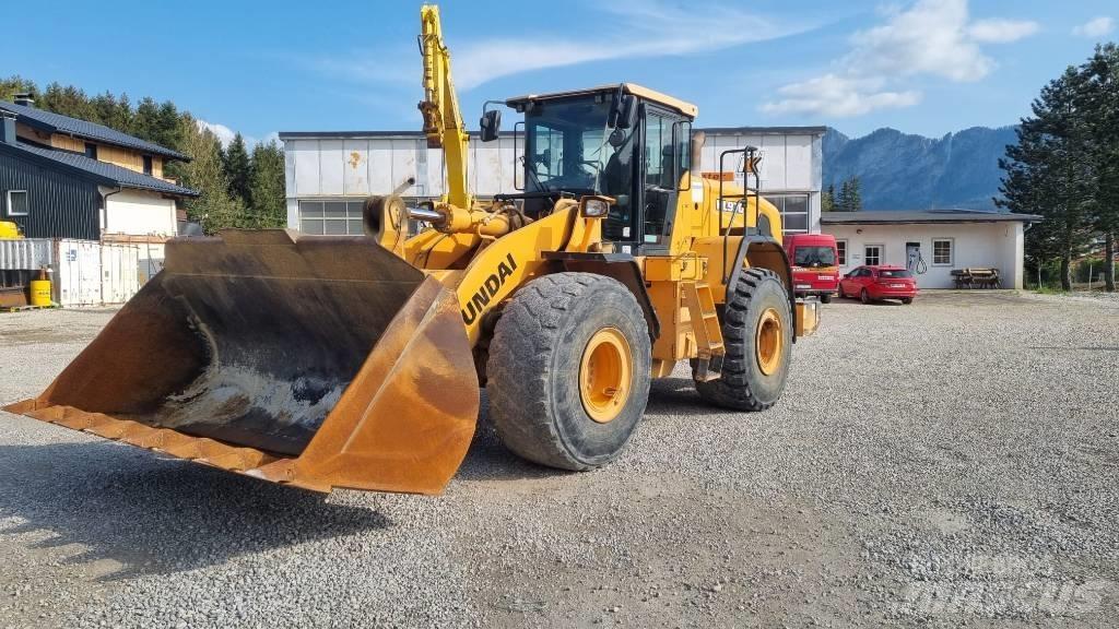 Hyundai HL 970 Фронтальні навантажувачі
