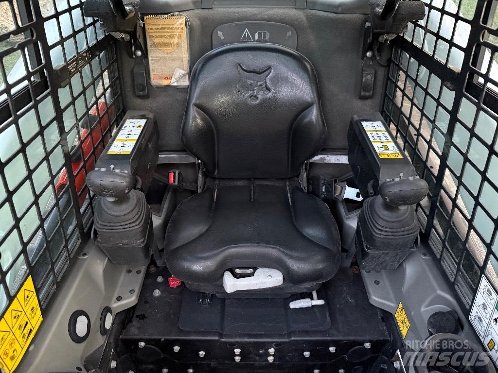 Bobcat T595 Міні-навантажувачі