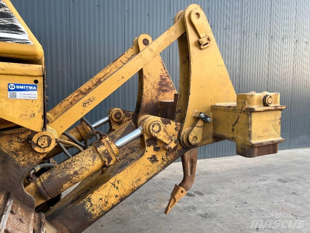 CAT D7H Гусеничні бульдозери