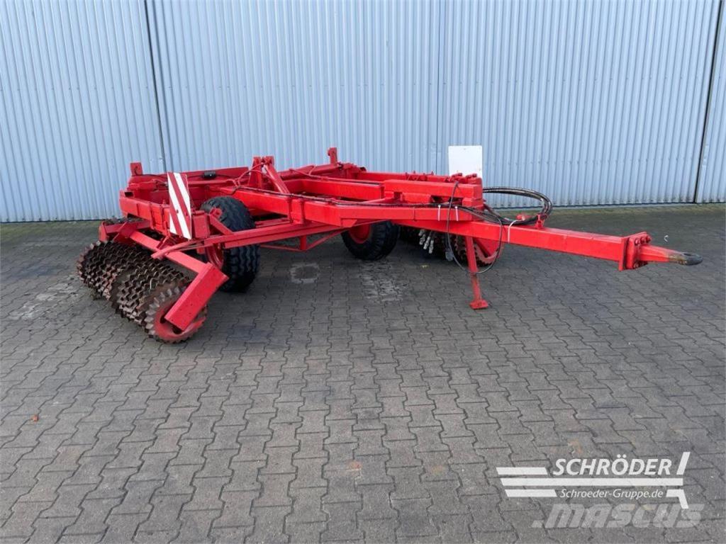  6,00 M WIESENWALZE Інше обладнання для фуражних комбайнів