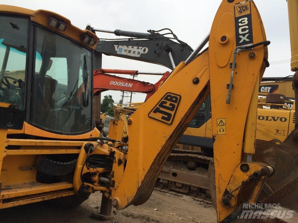 JCB 3cx Екскаватори-навантажувачі