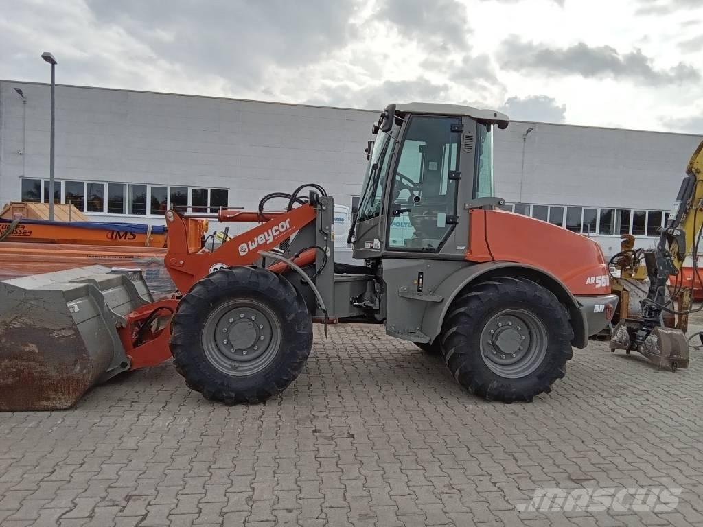Weycor AR 560 Фронтальні навантажувачі