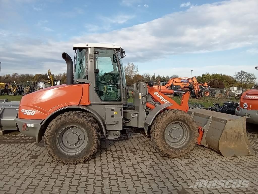Weycor AR 560 Фронтальні навантажувачі